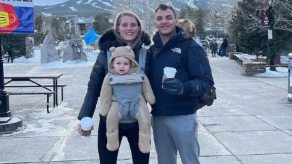 Renato Moicano is married to Priscila Van der Broocke