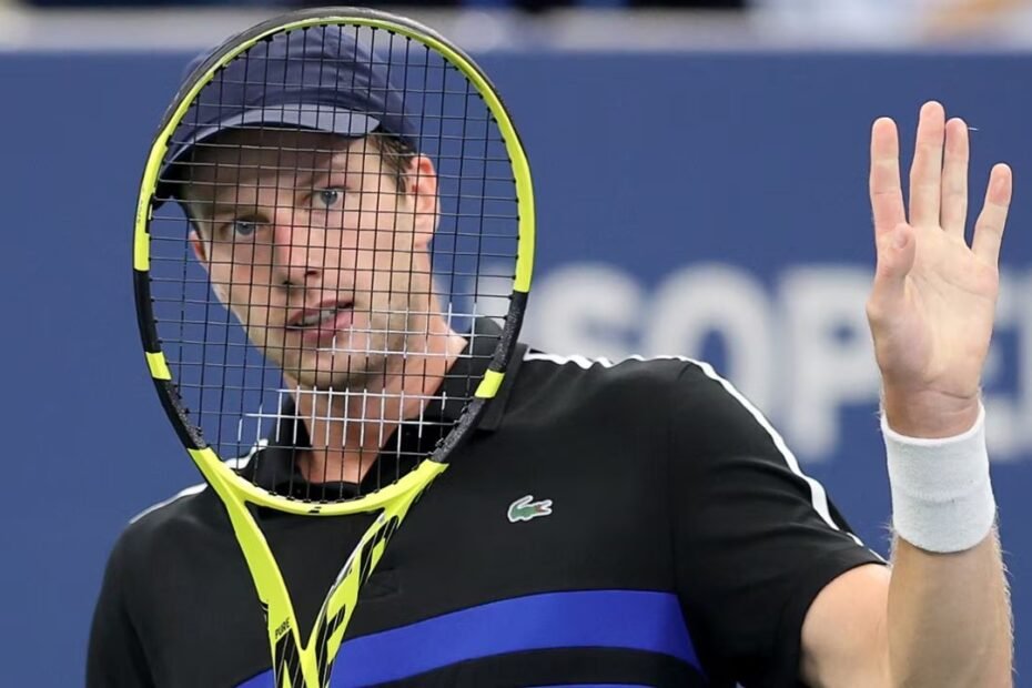 Botic Van De Zandschulp Net Worth Details