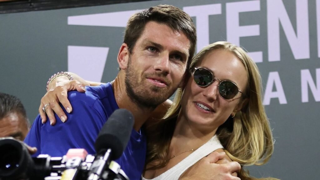 Cameron Norrie hir Girlfriend a Louise Jacobi