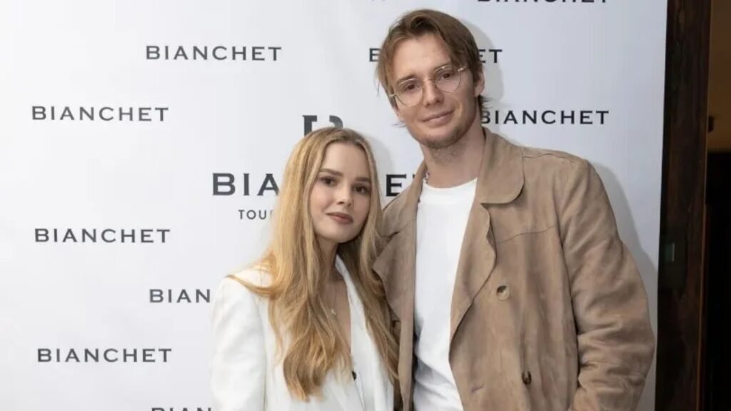 Alexander Bublik is married to Tatiyana Bublik