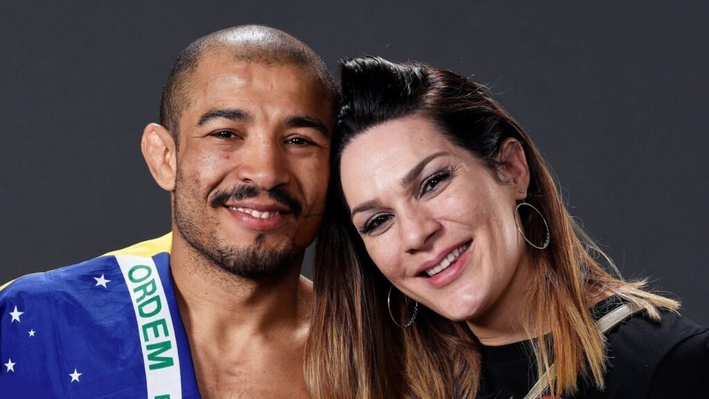 José Aldo is married to Vivianne Pereira Oliveira