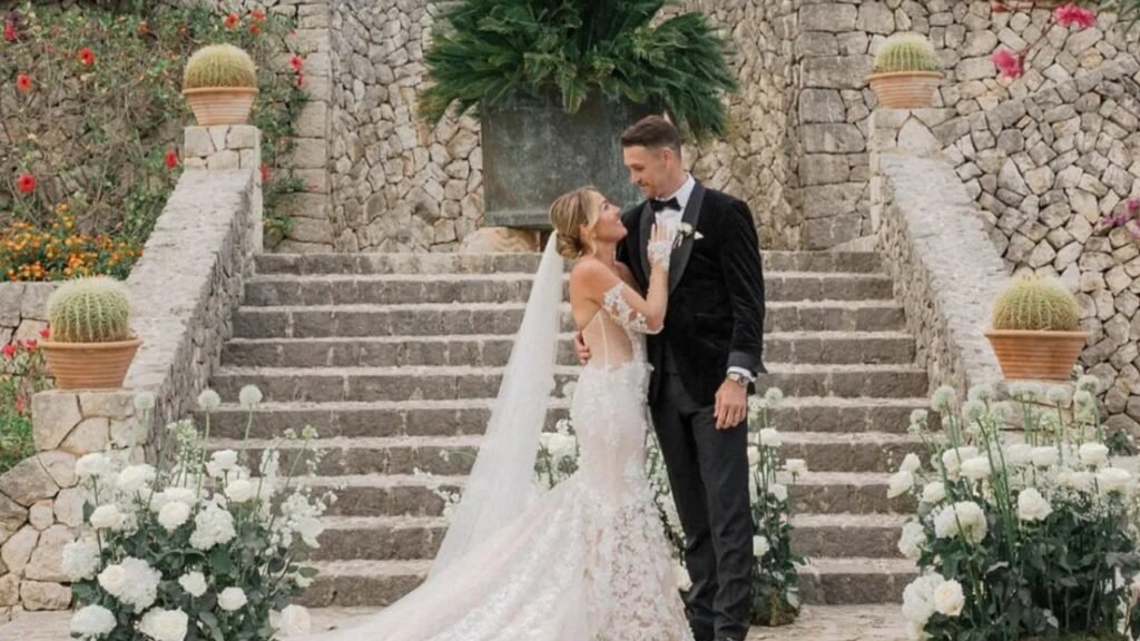 Callum Smith is married to Kimberley Love