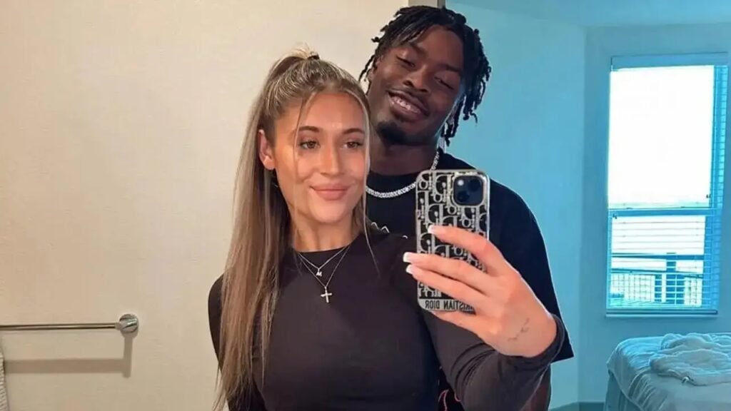 Malaki Starks is engaged to Savanna Jackson