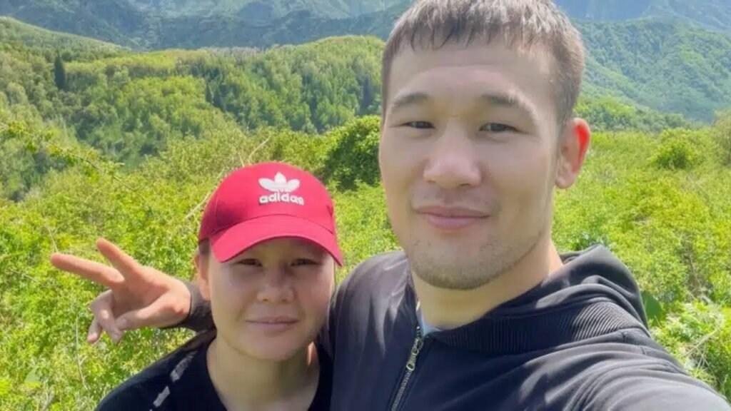 Shavkat Rakhmonov is married to Gulayim Rakhmonova