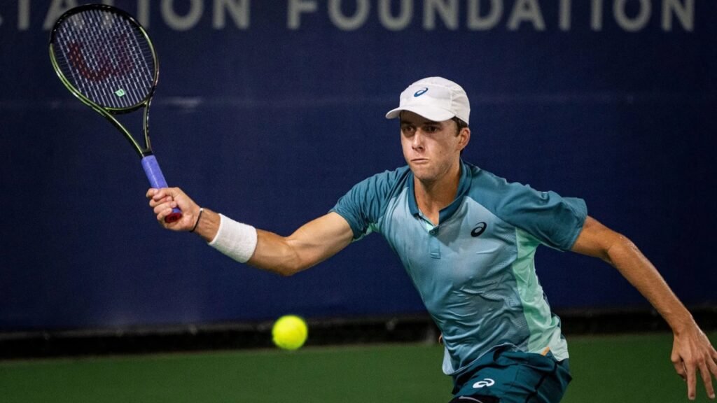 Brandon Holt Biography