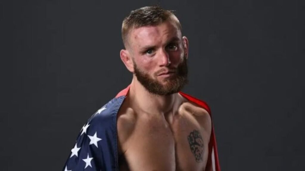 Tim Elliott Biography