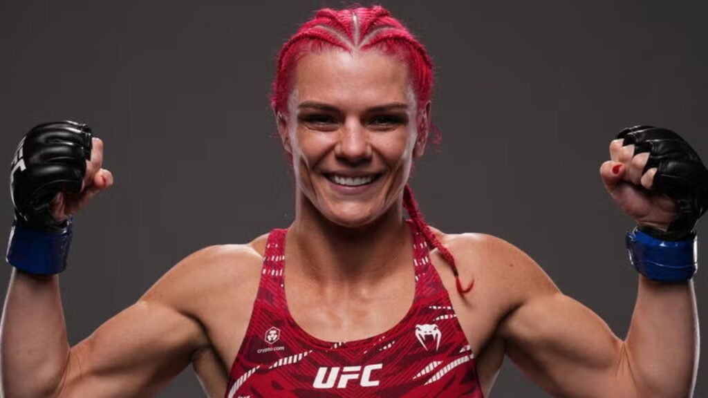 Gillian Robertson Biography