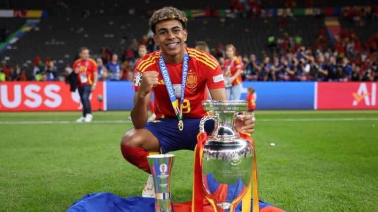 Lamine Yamal Bio 2026:Net Worth, Stats, Salary, Career & Records