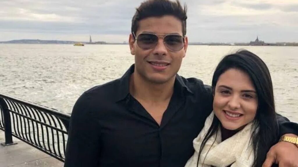 Paulo Costa Girlfriend Tamara Alves