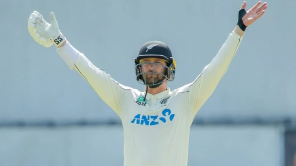 Devon Conway Biography