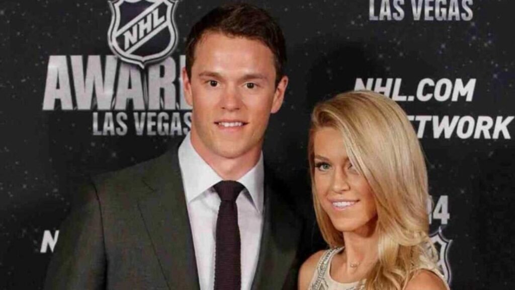 Jonathan Toews Wife Lindsey Vecchione