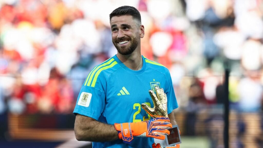 Unai Simón Biography